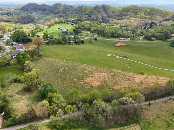 22211 Lime Hill Rd, Bristol, VA 24202