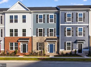 611 Barnehurst St, Middle River, MD 21220