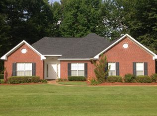 203 Elm Dr, Jackson, MS 39212