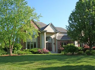 N43W33480 Glen View Ct, Nashotah, WI 53058