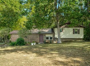 337 Oak Hill Dr, Crossville, TN 38572
