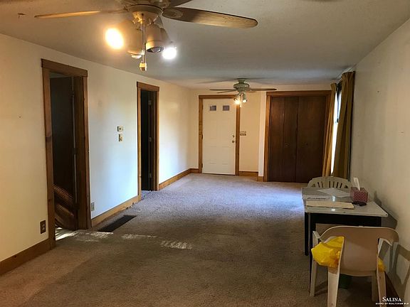3rd image of 1568 N 5th St