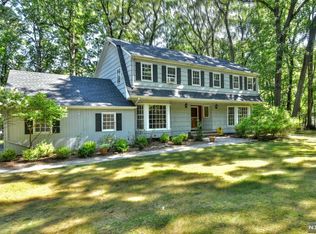 45 Deer Trl, Ramsey, NJ 07446