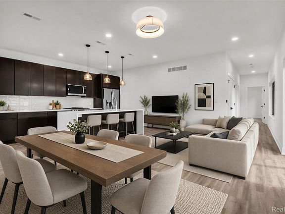 4th image of 5216 Avery St #9