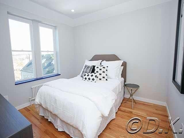 1st image of 215 E Broadway APT 5A
