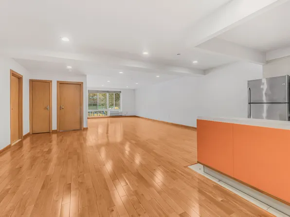 78 Ridge Street image 4 of 13