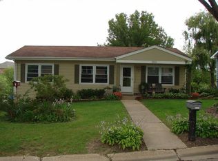 5531 Fond Du Lac Ave, Dubuque, IA 52002