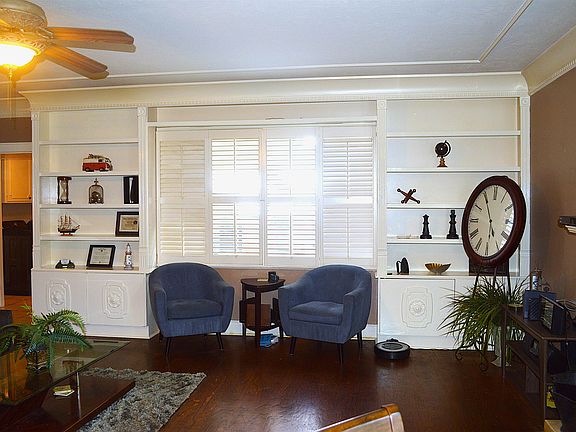4th image of 1202 Turner Dr