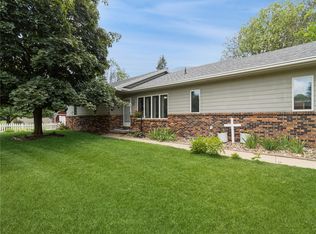 502 6th St NW, Altoona, IA 50009