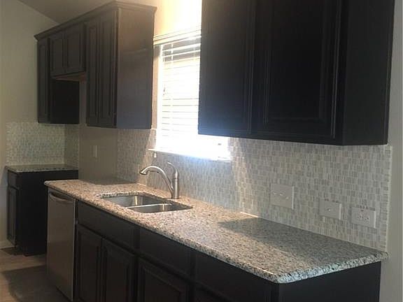 4th image of 5721 Scenic Lake Dr