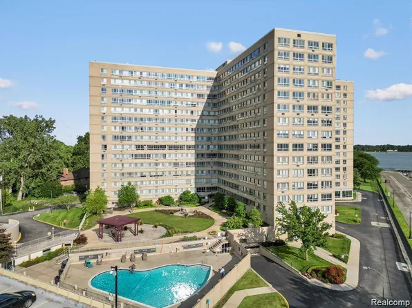 8900 E Jefferson Ave APT 605, Detroit, MI 48214