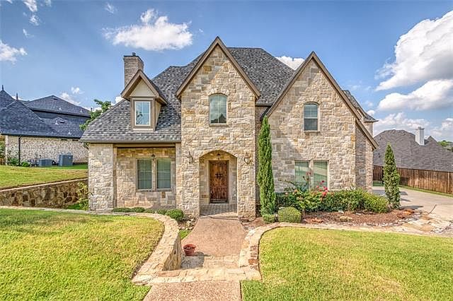 1st image of 3325 Northwood Dr