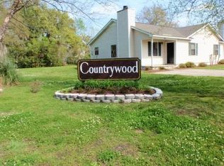 1846 Countrywood Blvd, Jacksonville, NC 28540