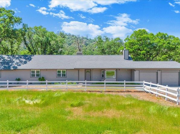 180 Stallion Way, Angels Camp, CA 95222