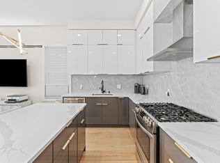 93 Pearsall Ave #1-2, Jersey City, NJ 07305