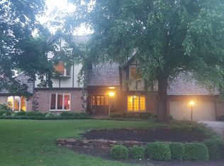 1646 S Cobblestone Ct, Springfield, MO 65809