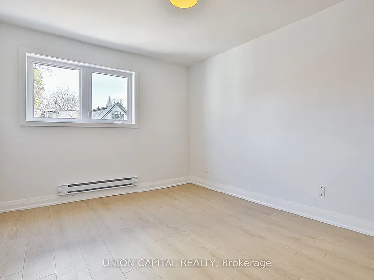 612 Gerrard St E #2 — Photo 15