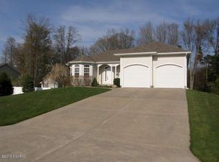 5842 Chandonnet Dr, Muskegon, MI 49444