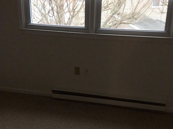 5th image of 5324 Simpson Ave