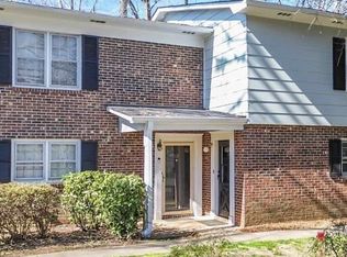 12 Summercreek Dr, Spartanburg, SC 29307