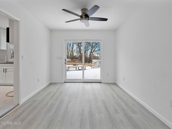 4th image of 14590 Liberty Hi Rd