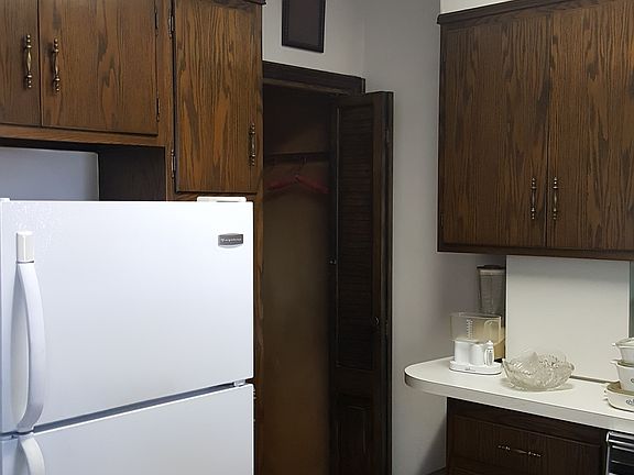 4th image of 2325 Utica Ave