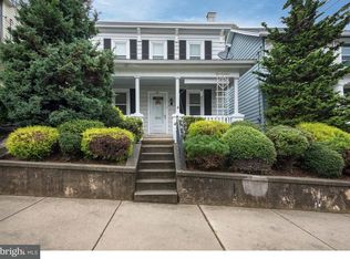 25 W Summit St, Mohnton, PA 19540