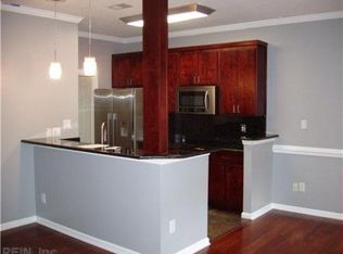 614 Barberton Dr, Virginia Beach, VA 23451