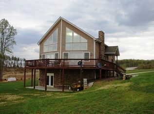 408 Gardner Farm Rd, Appomattox, VA 24522