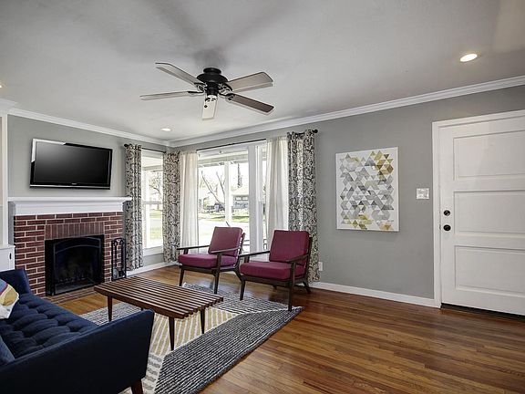 4th image of 2301 Avalon Dr