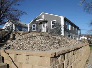 310 S Highland Ave, Sioux Falls, SD 57103