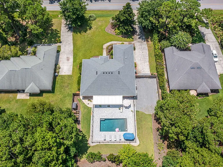 130 W Shipwreck Rd — Photo 46