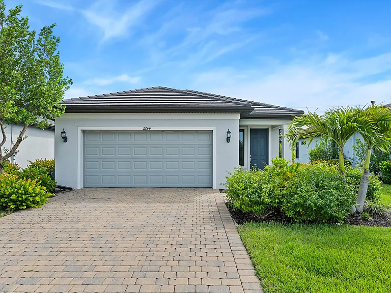 2244 Yellowfin Cir — Photo 30