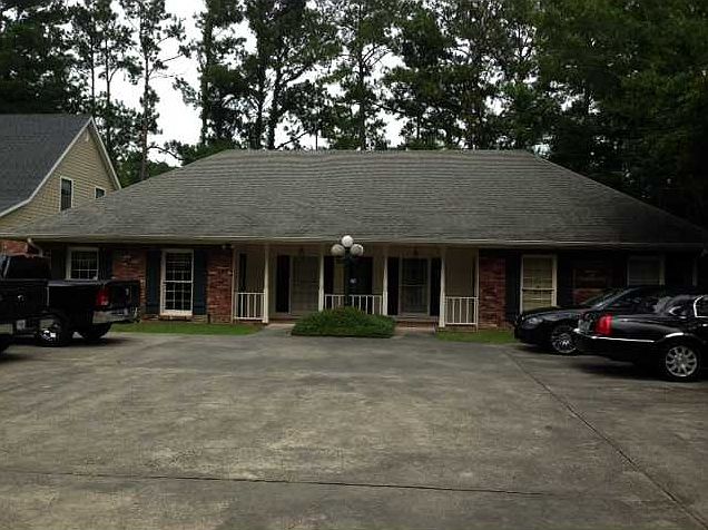 2nd image of 106 Village St