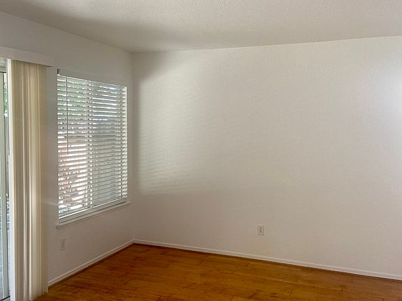 5th image of 1523 Verbena Way