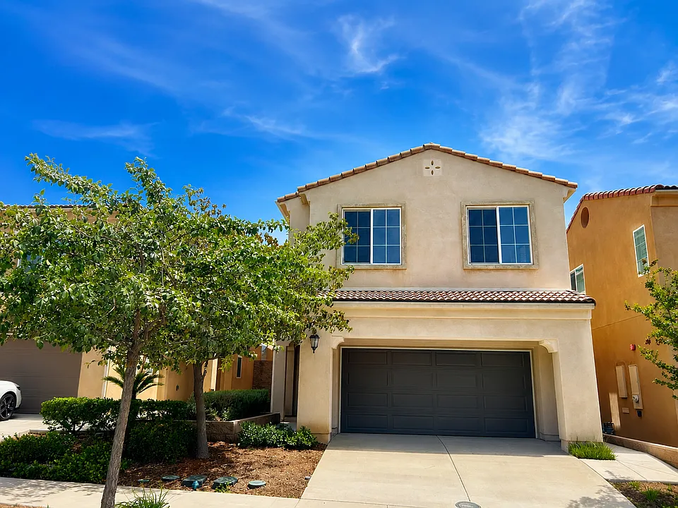 33767 King Dr