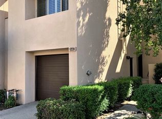 843 S Village Sq, Palm Springs, CA 92262