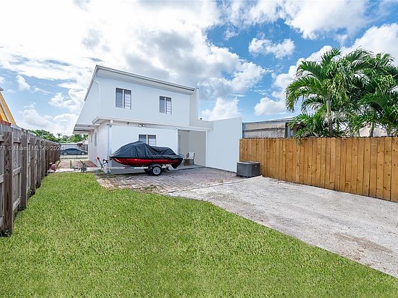 4th image of 4507 NW 190th St