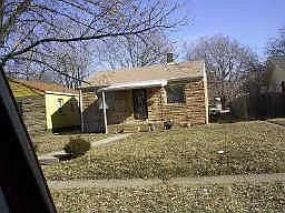 2511 Schofield Ave photo 1