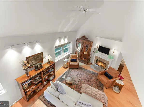 237 W Montgomery Ave #3K, Haverford, PA 19041
