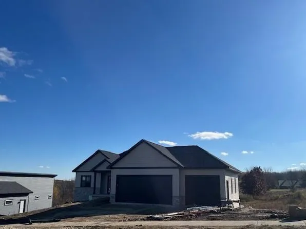 654 Ridge View Lane, Oregon, WI 53575