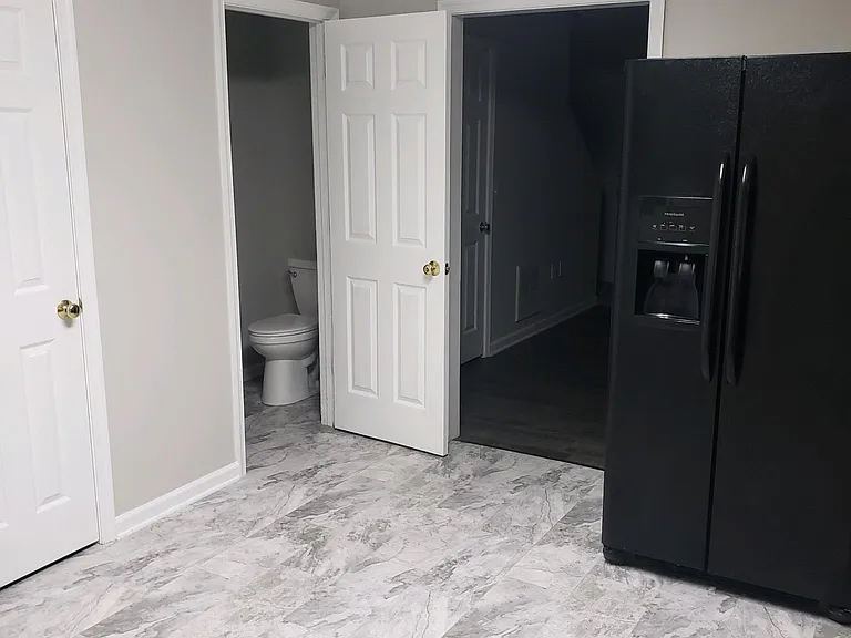 Unit 9 Kitchen