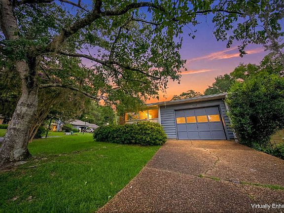 5th image of 1402 Sturbridge Pl
