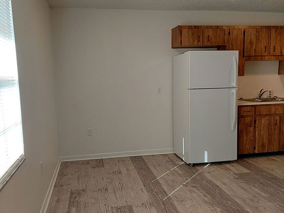 4th image of 1330 Payne St #1332