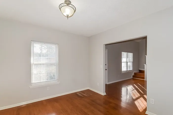 3801 Cedar Ave — Photo 6