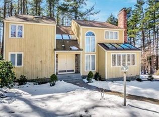 3 Lynn St, Canton, MA 02021