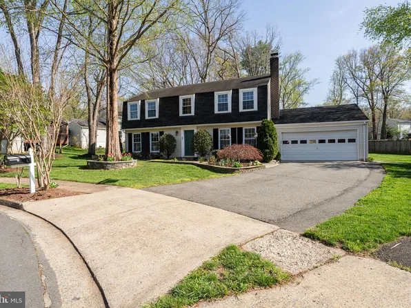 2285 Marginella Dr, Reston, VA 20191