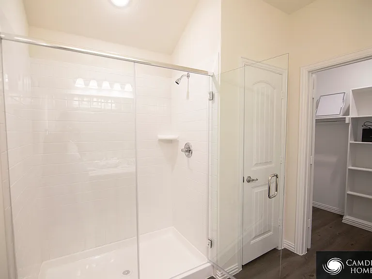 507 Cottage Row — Photo 9