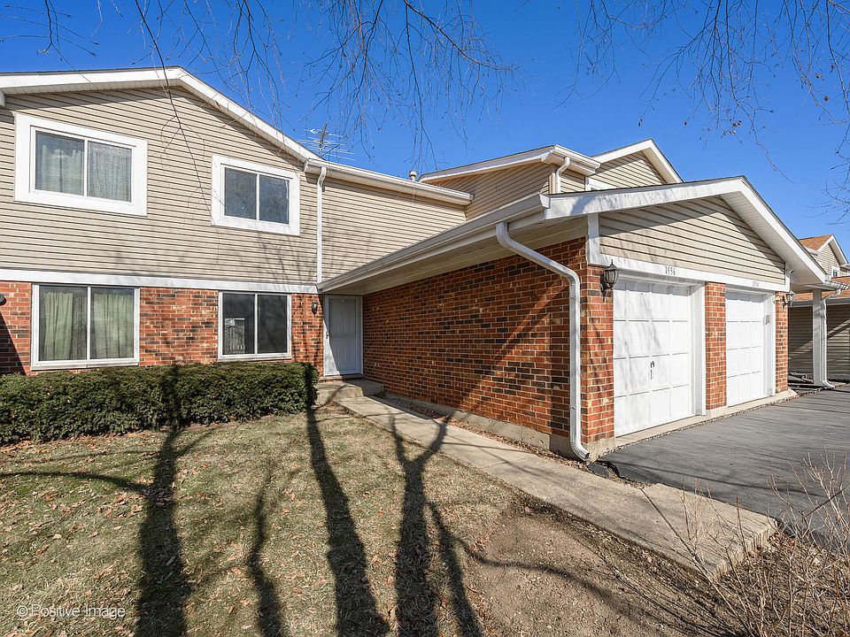 1998 N Hancock Dr Palatine IL | Zillow