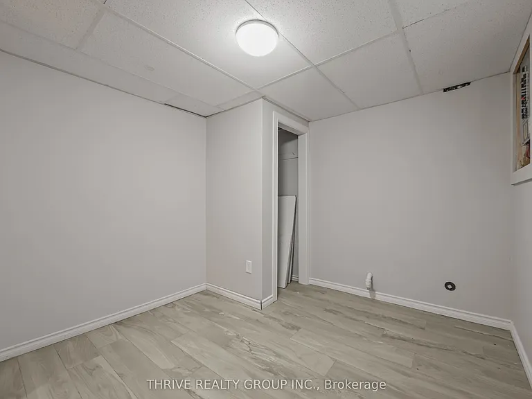 329 Thompson Rd #2 — Photo 28